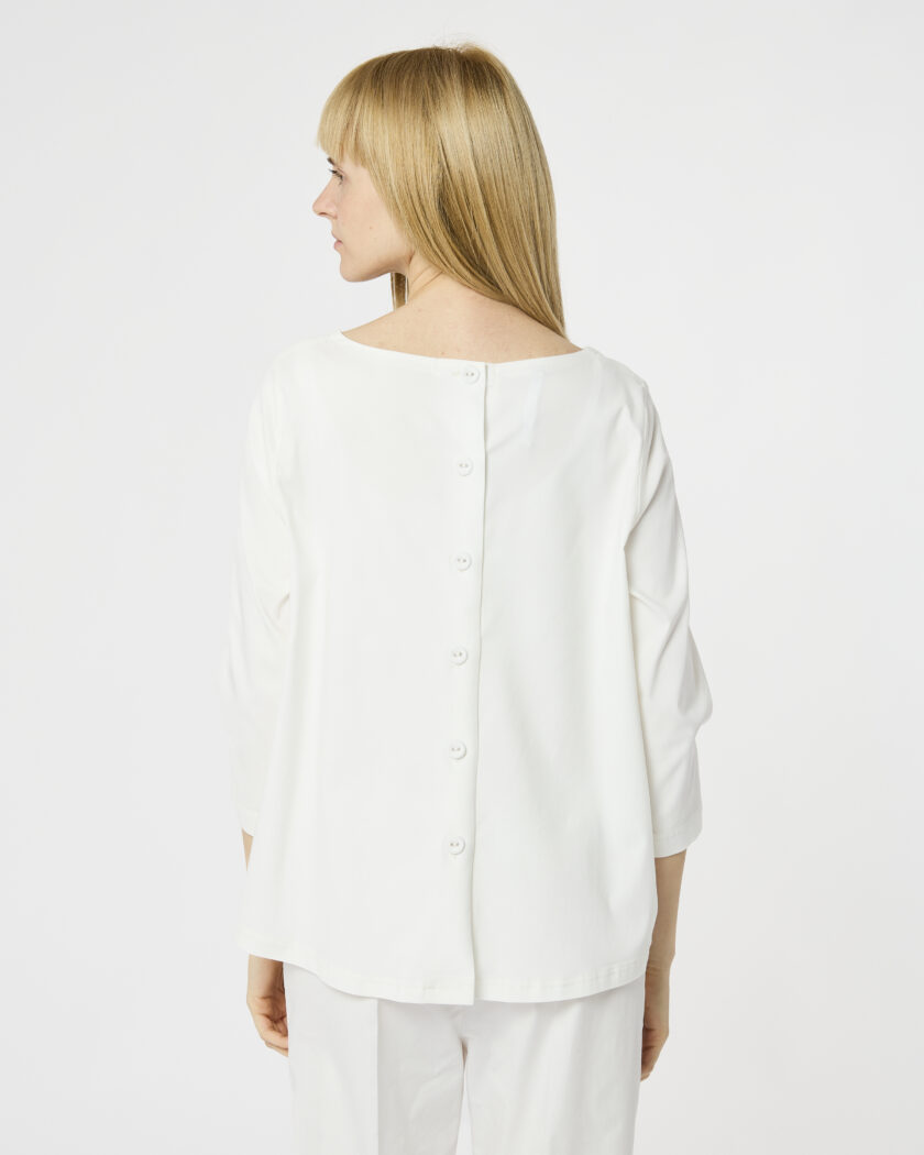 maglia con abbottonatura dietro - immagine 3