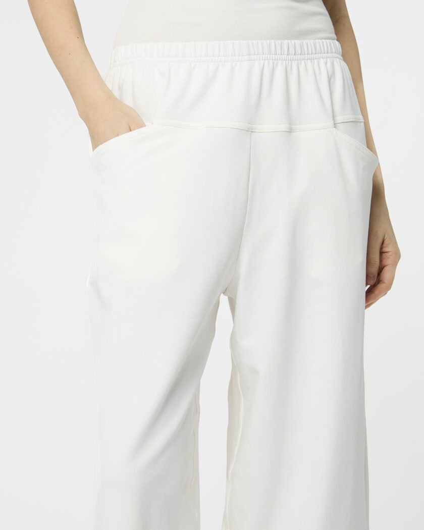 pantalone con tasca dietro - immagine 4