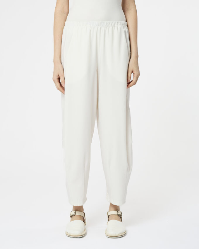 pantalone semi-largo