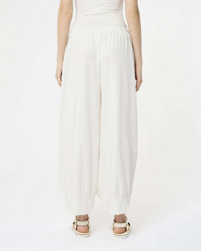 pantalone con polso dietro - immagine 3