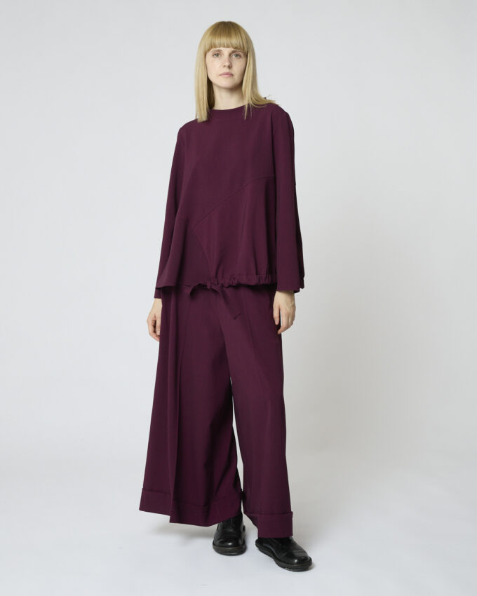 maglia con laccio nel fondo