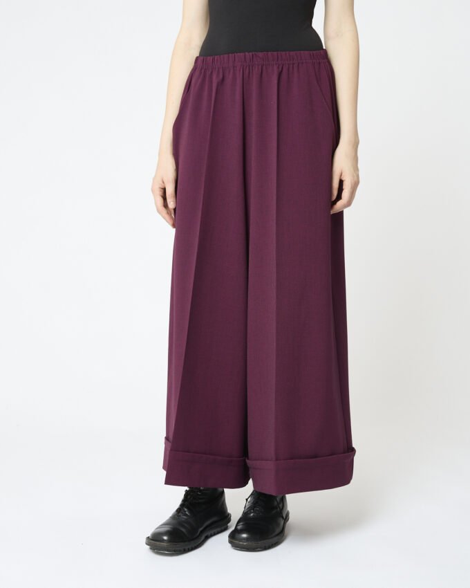 pantalone largo con fondo