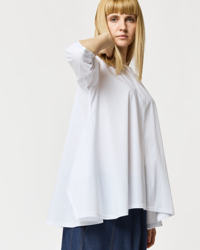 maglia con spacchi in cotone
